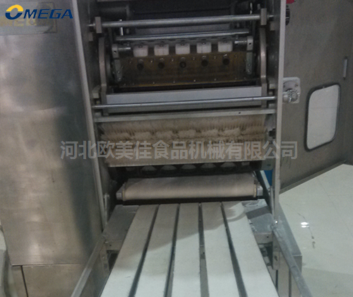 五道自动连续分块机